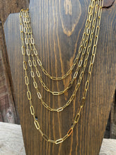 Load image into Gallery viewer, Brass Paperclip Chain