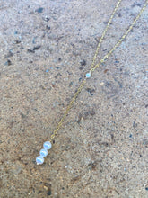 Load image into Gallery viewer, Pearl Lariat Necklace