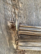 Load image into Gallery viewer, Australian Variscite Ribbon Ring Size 7 R0396