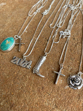Load image into Gallery viewer, Cross Necklace N0301