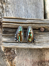 Load image into Gallery viewer, Royston Ribbon Earrings