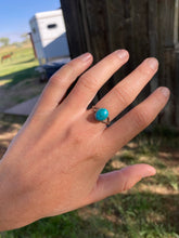 Load image into Gallery viewer, Vintage Turquoise Ring 7.5 R0436