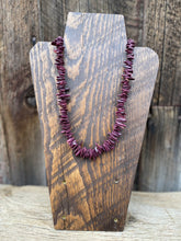 Load image into Gallery viewer, Purple Spiny Oyster Necklace N0575