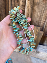 Load image into Gallery viewer, Green Turquoise Necklace