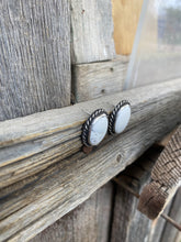 Load image into Gallery viewer, White Buffalo Earrings E0205