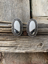 Load image into Gallery viewer, White Buffalo Earrings E0201