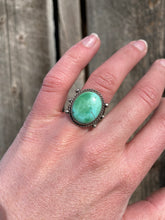 Load image into Gallery viewer, Vintage Turquoise Ring Size 5.5 R0405