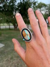 Load image into Gallery viewer, Royston Ribbon Ring R0432