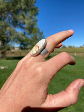 Load image into Gallery viewer, Chicken Track Ring Size 7 R0493