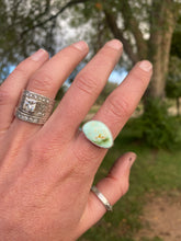 Load image into Gallery viewer, Carico Lake Turquoise Ring Size 9 R0496