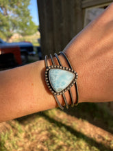 Load image into Gallery viewer, Laminar Cuff C0377
