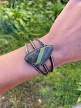 Load image into Gallery viewer, Tyrone Cuff C0405