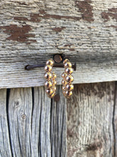 Load image into Gallery viewer, Gold Beaded Hoop E0228