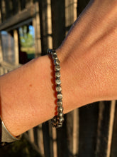 Load image into Gallery viewer, 4mm Box Pearl Bracelet C0395