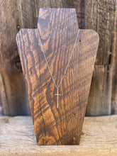 Load image into Gallery viewer, Silver Cross Necklace N0560