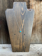 Load image into Gallery viewer, Turquoise Pendant Necklace N0781