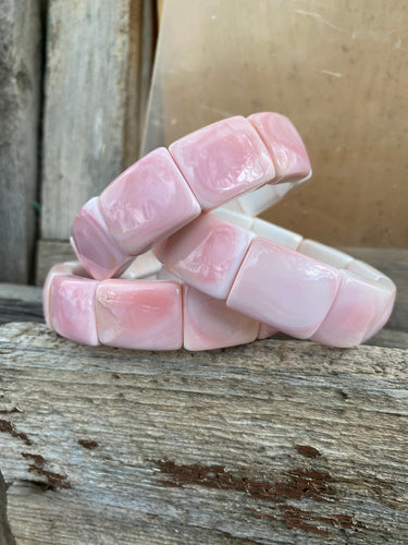 Pink Conch Bracelet C0352