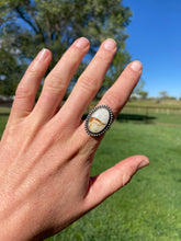 Load image into Gallery viewer, Chicken Track Ring Size 8 R0492