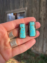 Load image into Gallery viewer, Turquoise Earrings E0241