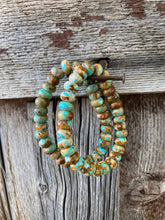 Load image into Gallery viewer, Turquoise Stretchy Bracelet