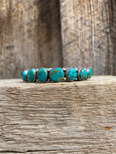 Load image into Gallery viewer, Vintage Turquoise Cuff C0437