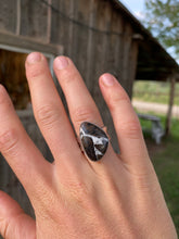 Load image into Gallery viewer, White Buffalo Ring
