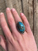 Load image into Gallery viewer, Vintage Turquoise Ring Size 6 R0391