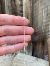 Load image into Gallery viewer, Cross Necklace N0676
