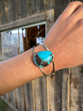Load image into Gallery viewer, Turquoise Cuff C0404