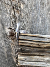 Load image into Gallery viewer, Chicken Track Ring Size 8 3/4 R0420
