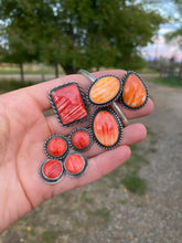Load image into Gallery viewer, Red Spiny Oyster Earrings E0243