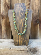 Load image into Gallery viewer, Green Turquoise Necklace