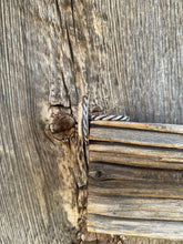 Load image into Gallery viewer, Royston Ribbon Ring Size 7