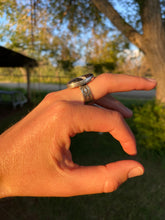 Load image into Gallery viewer, White Buffalo Ring R0443
