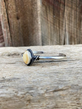 Load image into Gallery viewer, Elk Ivory Cuff C0480