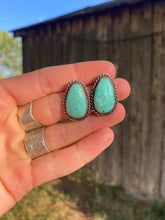 Load image into Gallery viewer, Turquoise Earrings E0240