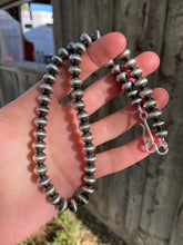 Load image into Gallery viewer, Sterling Silver HANDMADE Navajo Pearls N0643