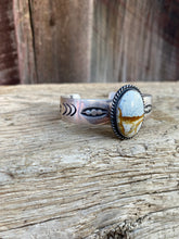 Load image into Gallery viewer, Chicken Track Cuff C0489