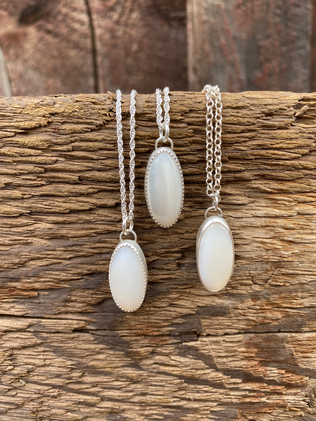 MOP Pendant Necklace N0660