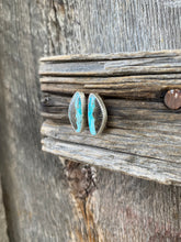 Load image into Gallery viewer, Campitos Earrings E0336