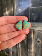 Load image into Gallery viewer, Elisa Turquoise Earrings E0242