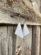 Load image into Gallery viewer, White Buffalo Earrings E0347
