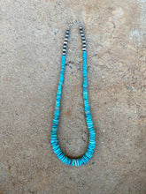 Load image into Gallery viewer, Turquoise Graduated Necklace