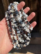 Load image into Gallery viewer, White Buffalo Necklace N0813
