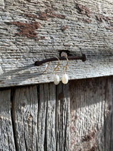 Load image into Gallery viewer, Fresh Water Pearl Dangles (Gold Filled) E0341