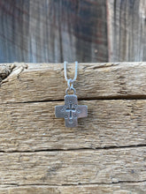 Load image into Gallery viewer, Cross Necklace N0736