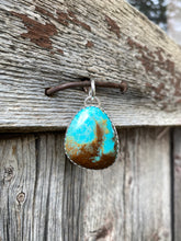 Load image into Gallery viewer, Turquoise Pendant