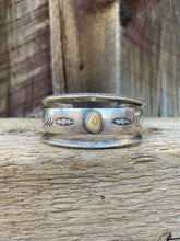 Load image into Gallery viewer, Elk Ivory Cuff C0368