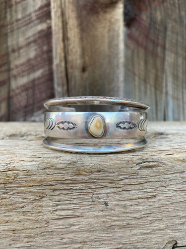 Elk Ivory Cuff C0368
