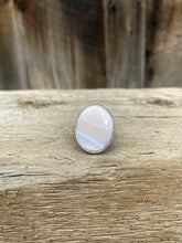 Load image into Gallery viewer, Pink Ring Size 8 R0338